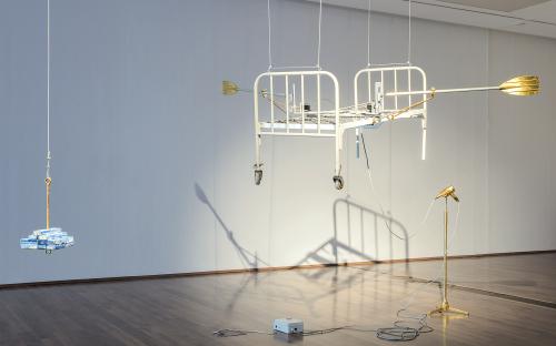 Joseph Tasnadi, Desert Inn, 2011, installation